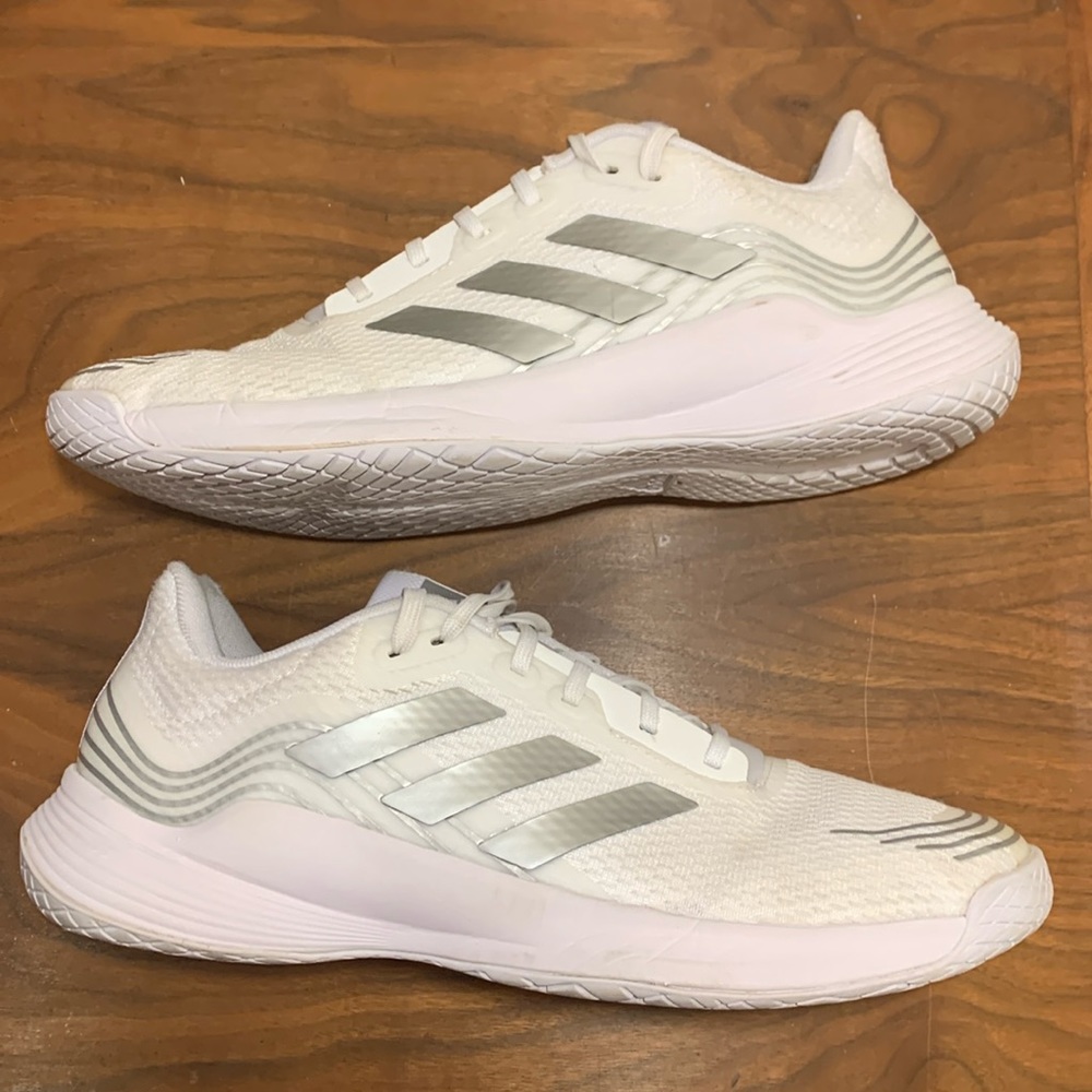 adidas Women's Novaflight Volleyball Sneaker